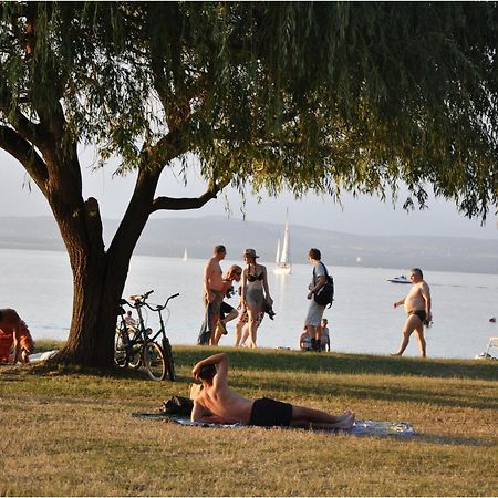 Hotel Melis Balatonlelle Εξωτερικό φωτογραφία
