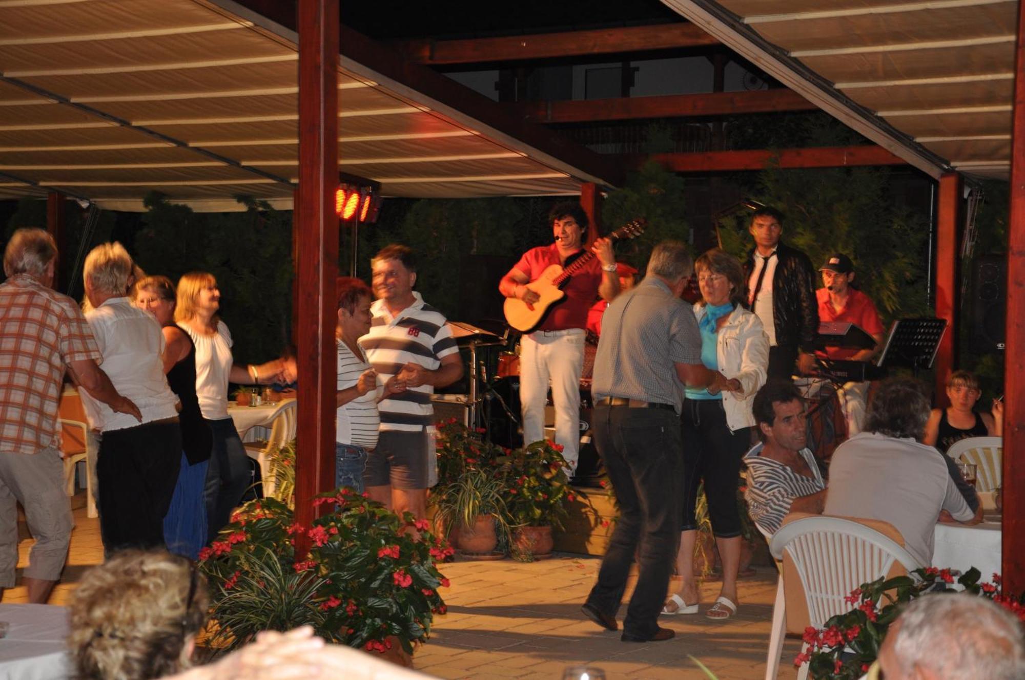 Hotel Melis Balatonlelle Εξωτερικό φωτογραφία