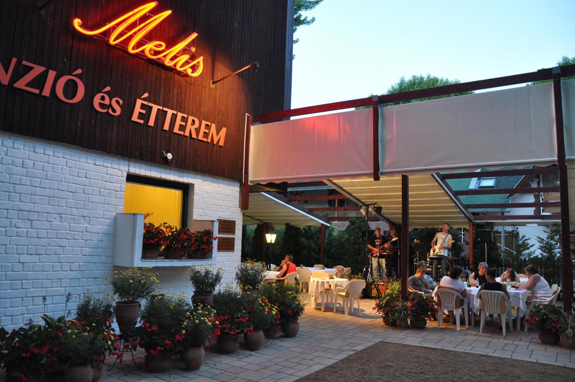 Hotel Melis Balatonlelle Εξωτερικό φωτογραφία
