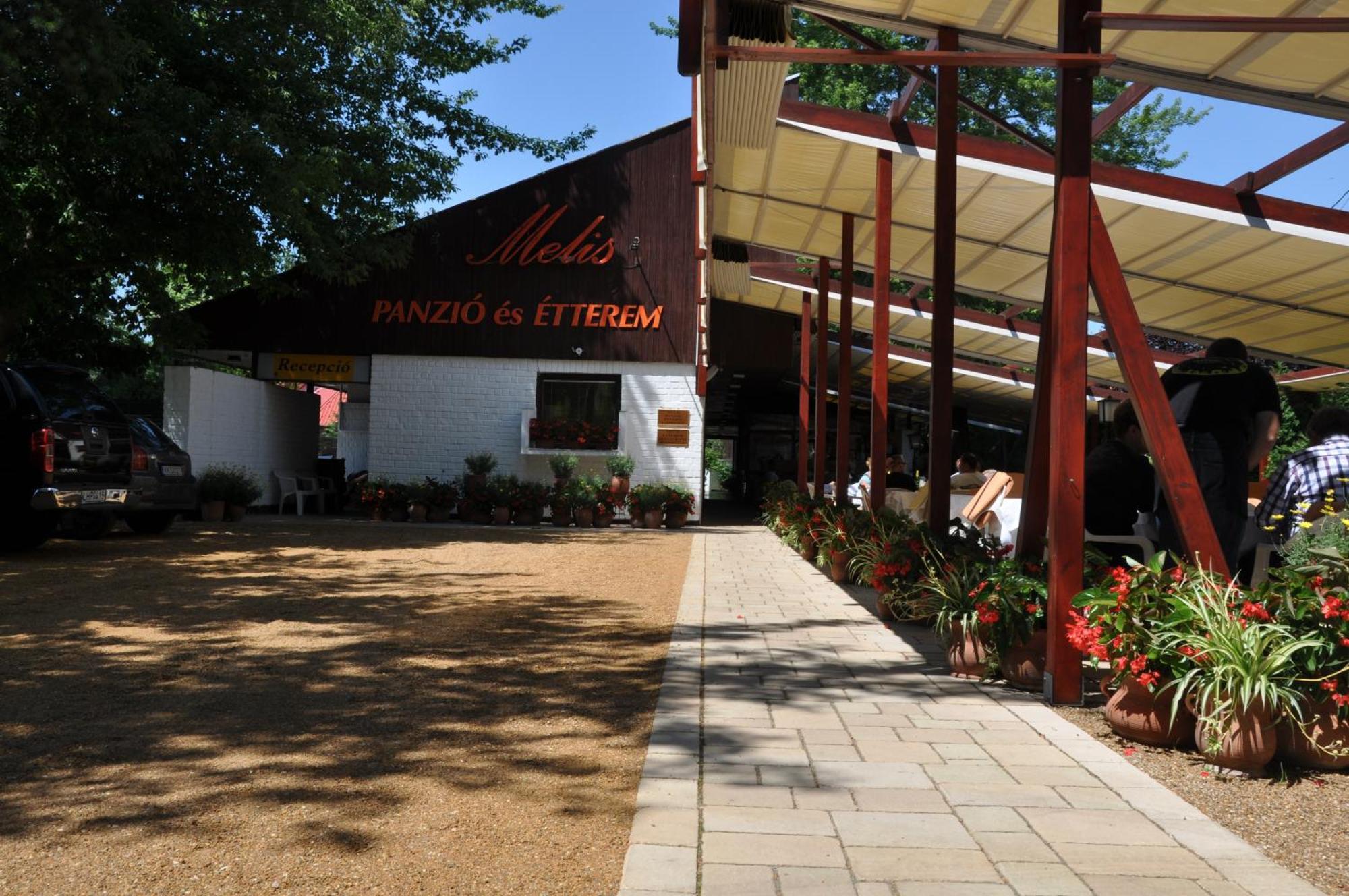 Hotel Melis Balatonlelle Εξωτερικό φωτογραφία