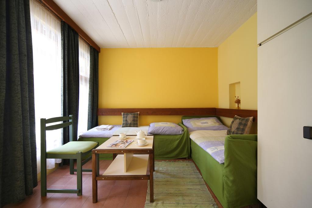 Hotel Melis Balatonlelle Εξωτερικό φωτογραφία