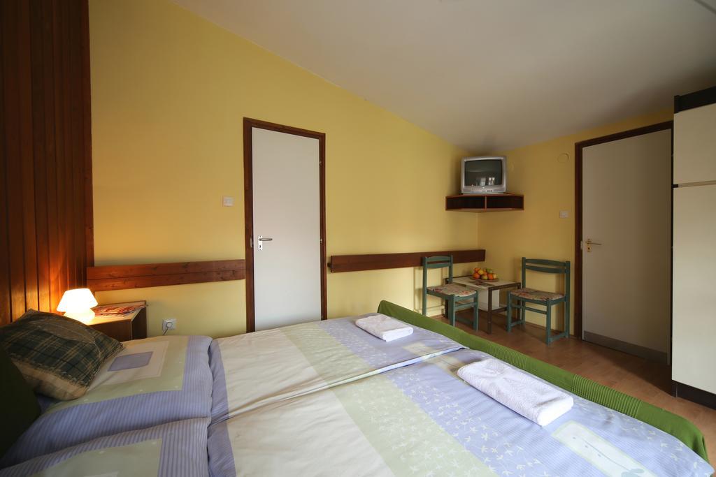 Hotel Melis Balatonlelle Εξωτερικό φωτογραφία